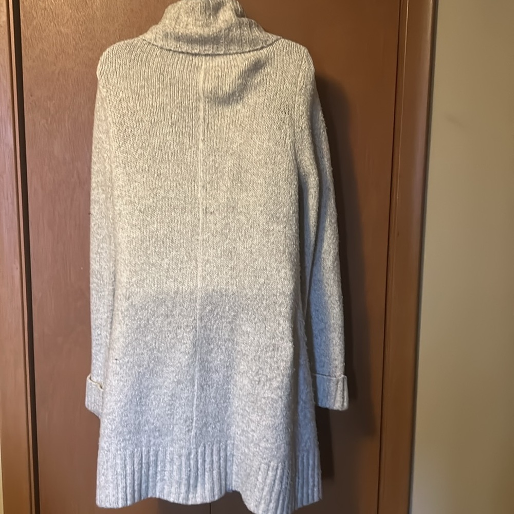 Dalia Sweater beige size medium - Picture 2 of 5
